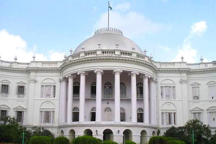 Timeless British Raj Walk in Kolkata