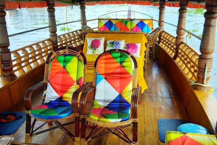 Signature From Cochin Port: Backwaters by Shikara (Covered Canoe Boat) & Chinese Nets