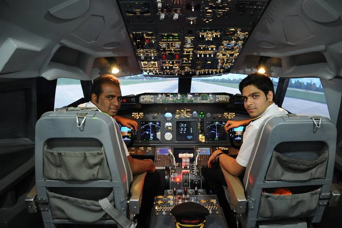 Exclusive 4-Hour Flying Simulator Experience in Bengaluru