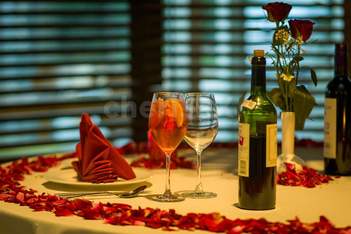Romantic Dinner by Holiday Inn