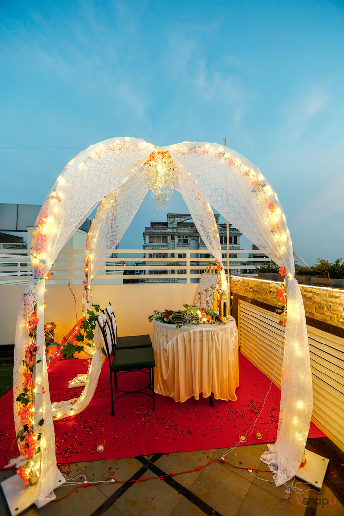 Romantic Candlelight Dinner at Gm Plaza