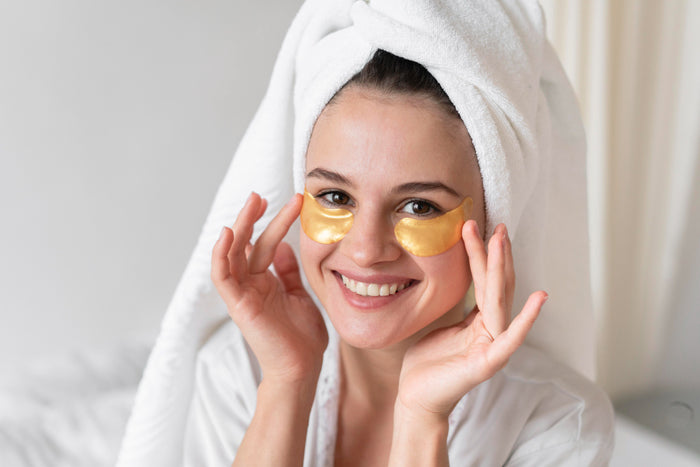 Rejuvenating Gold Facial Experience for One Woman at Luxoria Beauty Salon Gurugram