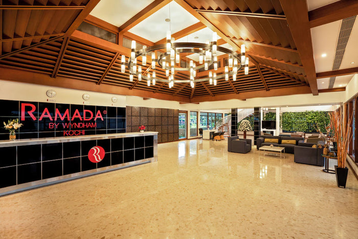Charming Stays - Castle & Palace Staycation