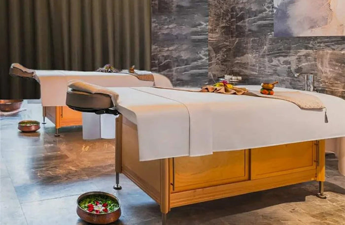 Udaipur Massage Indulgence Gift Box: Soothing Spa and Massage Escapes