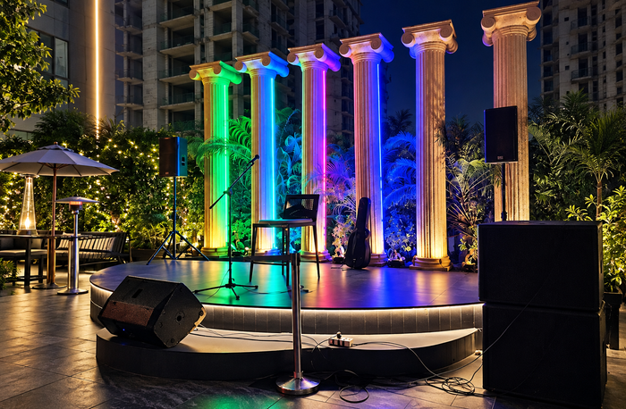 The Sky High Noida - Romantic Dining Experience for Two with Rooftop Views