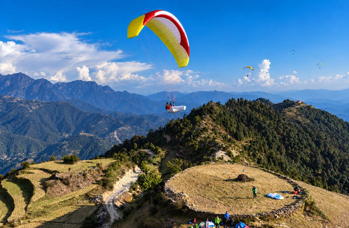 Paragliding Adventure Gift Box: Choose from 15+ Breathtaking Flying Experiences Across India