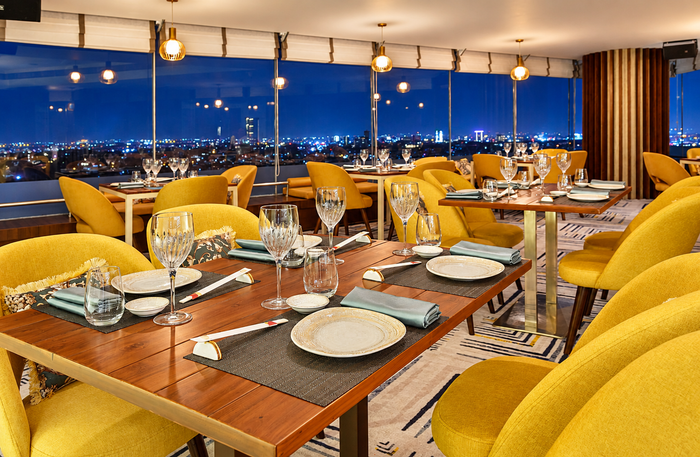 Horizon Sheraton Grand Bengaluru - Exquisite Seafood Dining Experience for Two