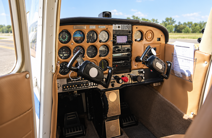 Thrilling Private Cessna Flight Experience over Mumbai