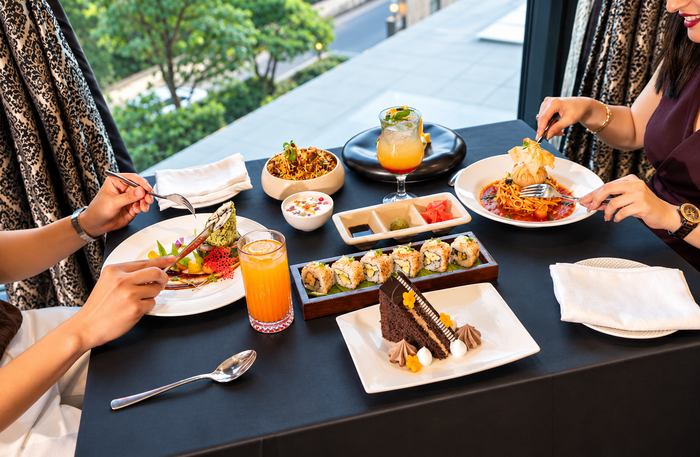 Radisson Blu Level 2 New Delhi - Indulgent Sunday Brunch for One