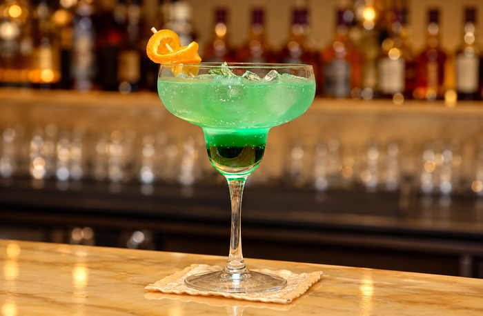 Radisson Blu ORO New Delhi - Stylish Cocktails & Gourmet Bar Bites for Two