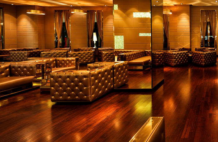 Radisson Blu ORO New Delhi - Stylish Cocktails & Gourmet Bar Bites for Two