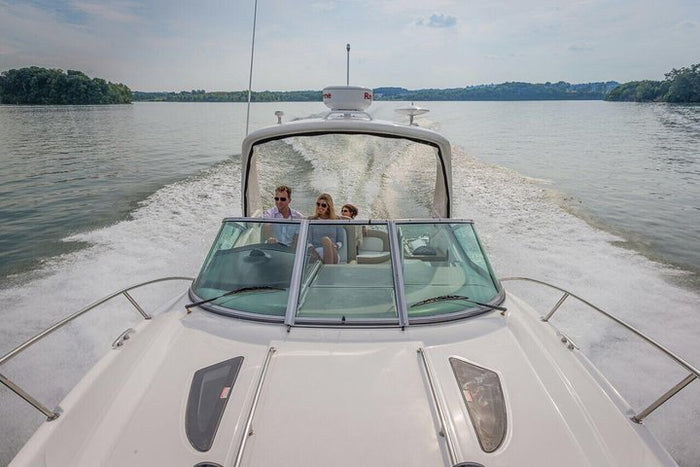 Immersive Luxury Speed Boat Cruising In Goa