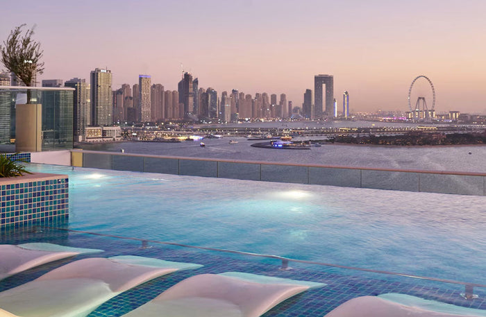 Beachfront Staycations Gift Box: Exquisite Stays by the Shore at 20+ Hotels | at Wondergifts