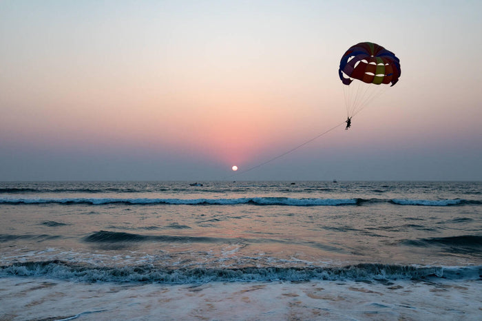 Parasailing in Havelock