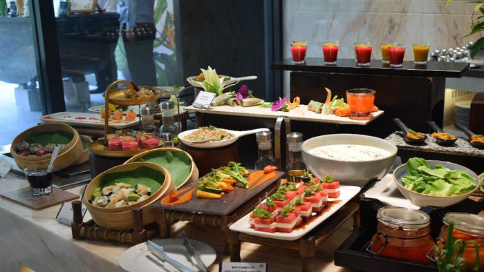 International Dinner Buffet Experience for Two at Fiona by Radisson Blu Mumbai