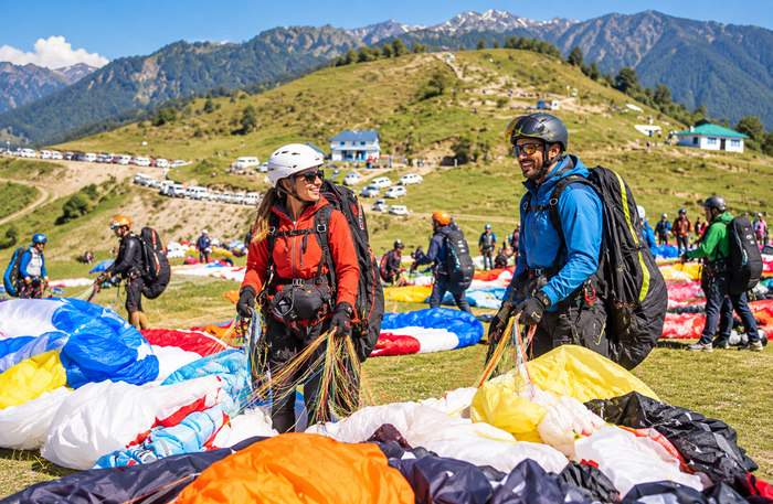 Breathtaking Tandem Paragliding Experience in Dharamshala with Free Video