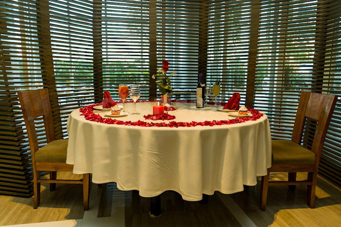 Romantic Dinner by Holiday Inn
