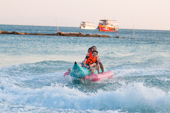Thrilling Grand Island Scuba Diving and Watersports Combo in Goa