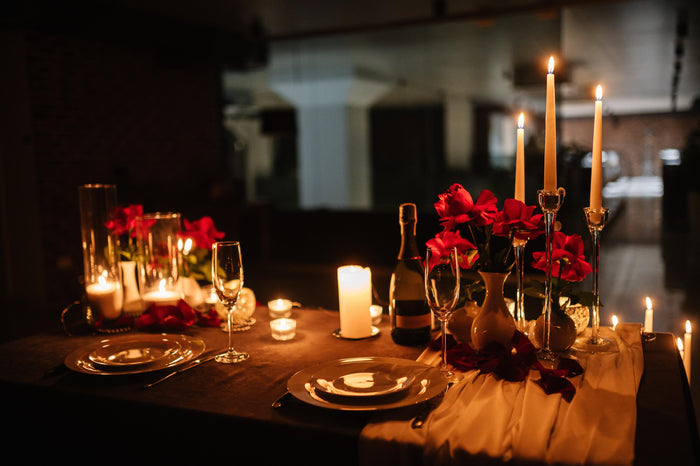 Luxury Dining Gift Box: Exquisite Culinary Experiences for Two at Over 40 Five-Star Venues Across India