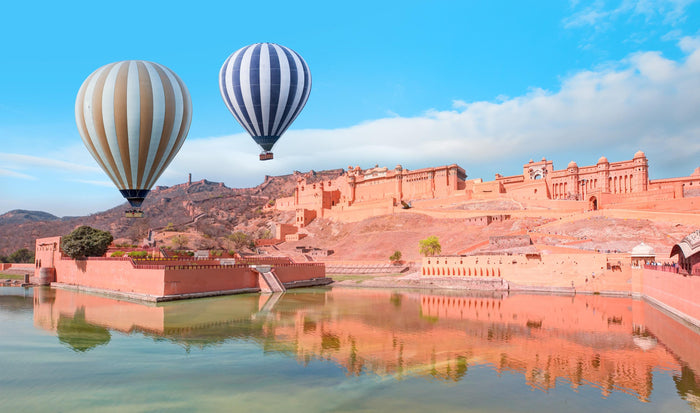 Hot Air Balloon Gift Box: Soaring Adventures Across India’s Stunning Landscapes at 6+ Locations