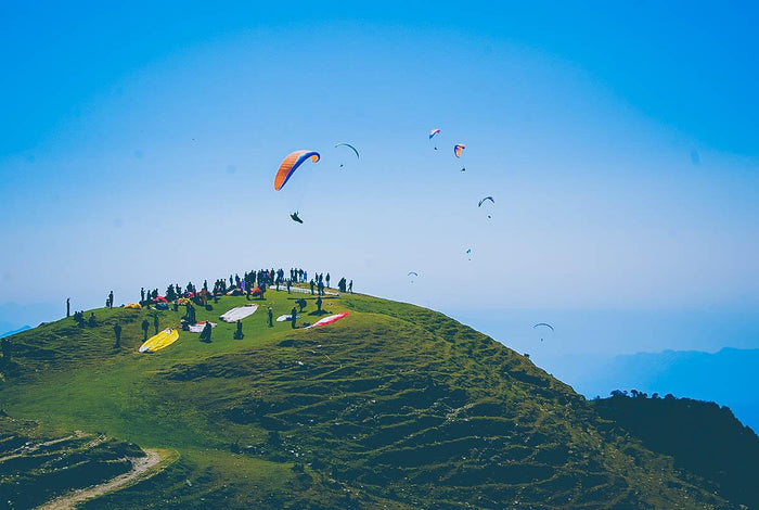 Paragliding in Bir Billing