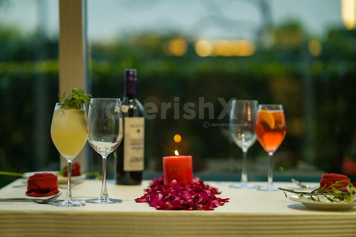 Romantic Candlelight Dining at Holiday Inn