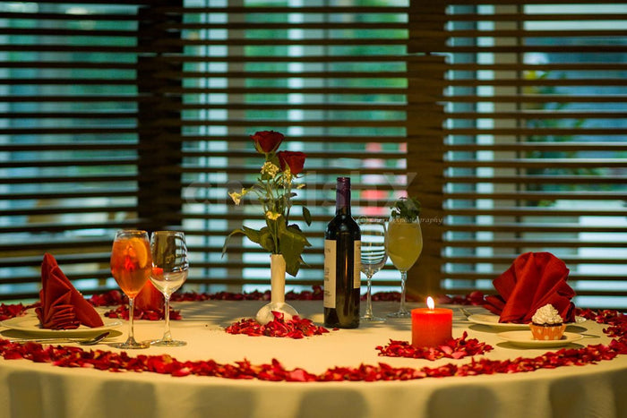 Romantic Dinner by Holiday Inn