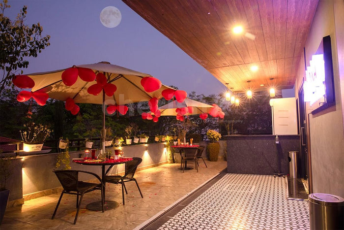 Rooftop Romatic Candle Light Dinner At Mango Suites
