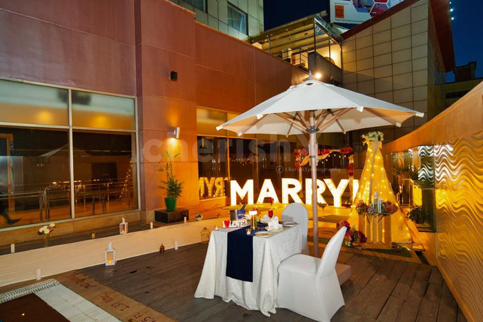 Proposal Poolside Dining at Radisson