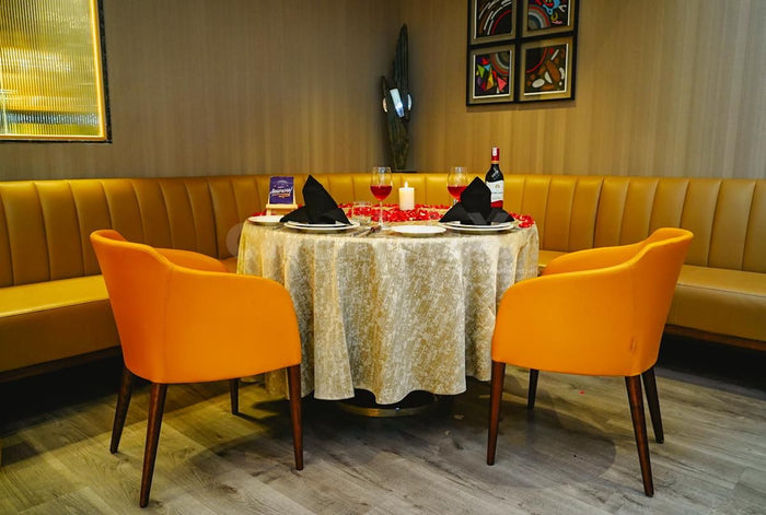 Special Candlelight Dining by Radisson