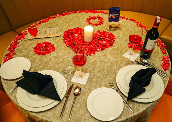 Special Candlelight Dining by Radisson