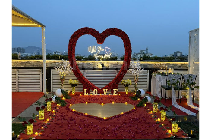 Romantic Marry Me Proposal Theme Setup