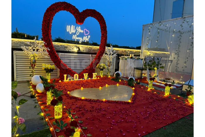 Romantic Marry Me Proposal Theme Setup