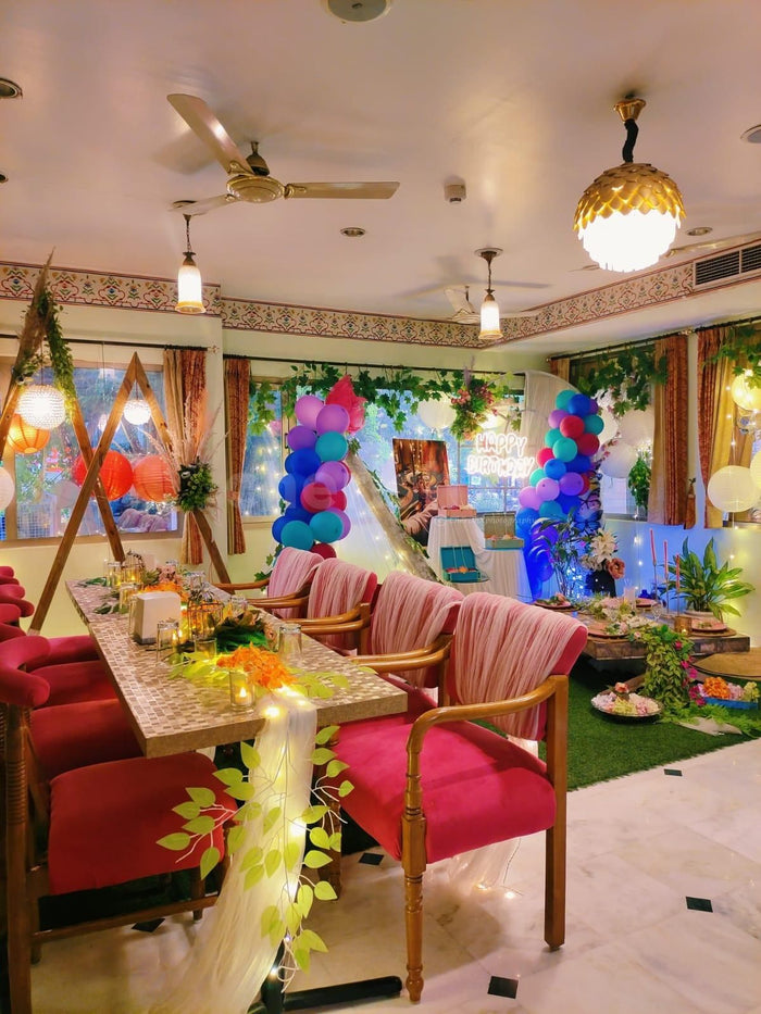 Private Group Dining in Peacock Garden