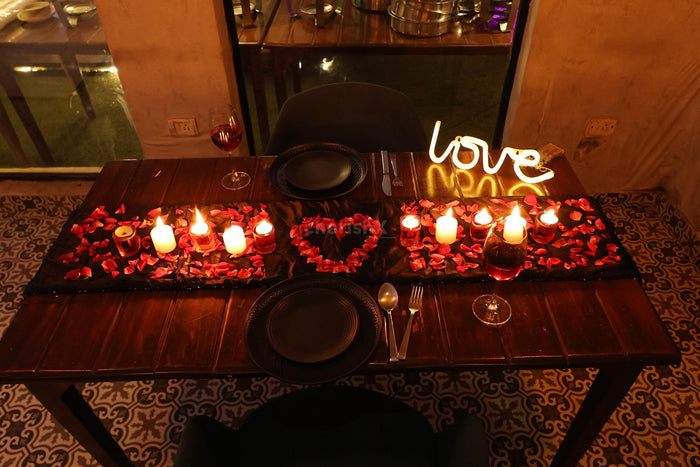 Cozy Candlelight Dining at Foresta Cafe