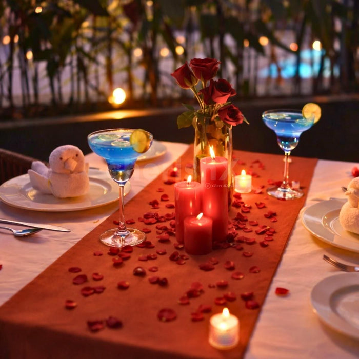Romantic alfresco dining at Ira