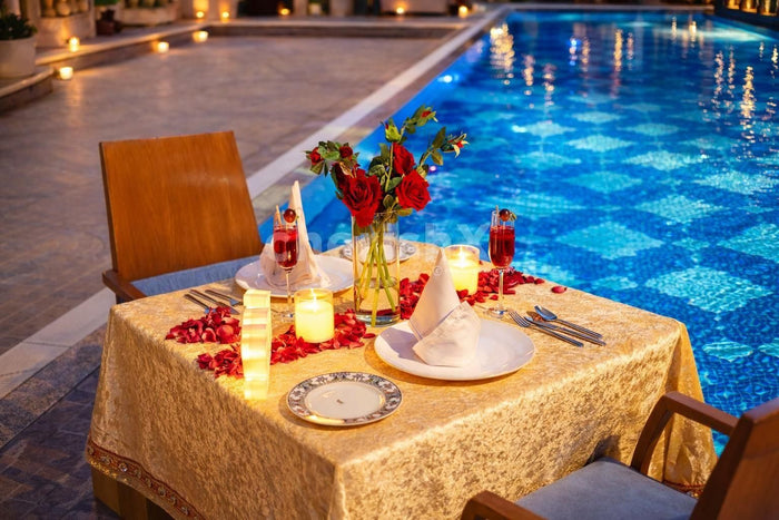 Jaypee Luxury Poolside Dining Experience