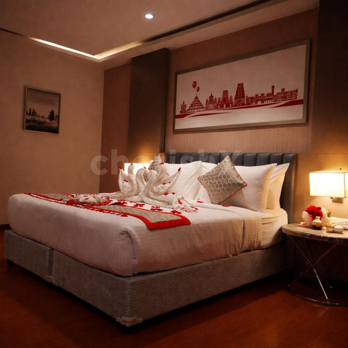 Luxe Suite Stay with Candlelight dinner by Ramada