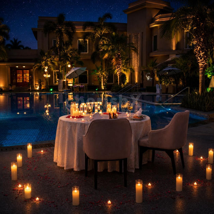 Poolside Dining by Umrao