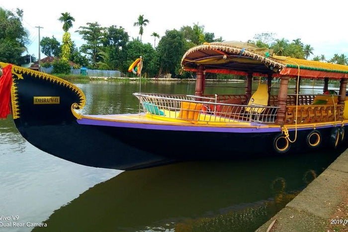 Signature From Cochin Port: Backwaters by Shikara (Covered Canoe Boat) & Chinese Nets