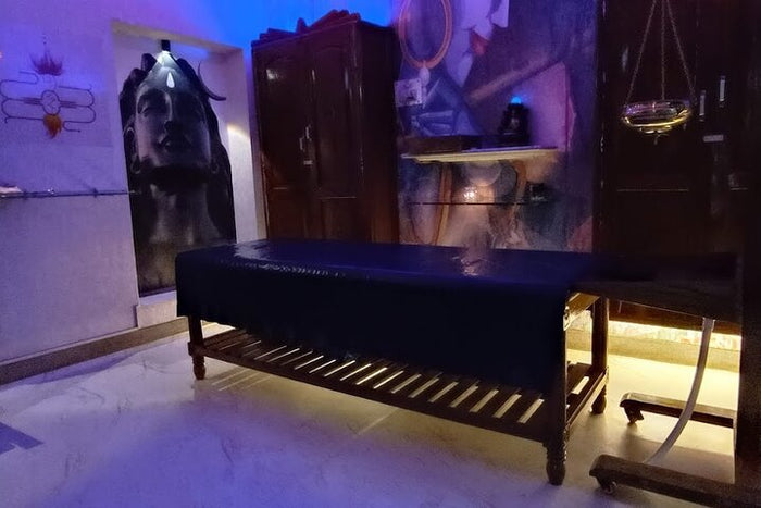 Calming Avikarma Herbal Body Massage