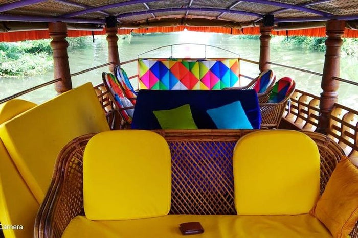 Signature From Cochin Port: Backwaters by Shikara (Covered Canoe Boat) & Chinese Nets