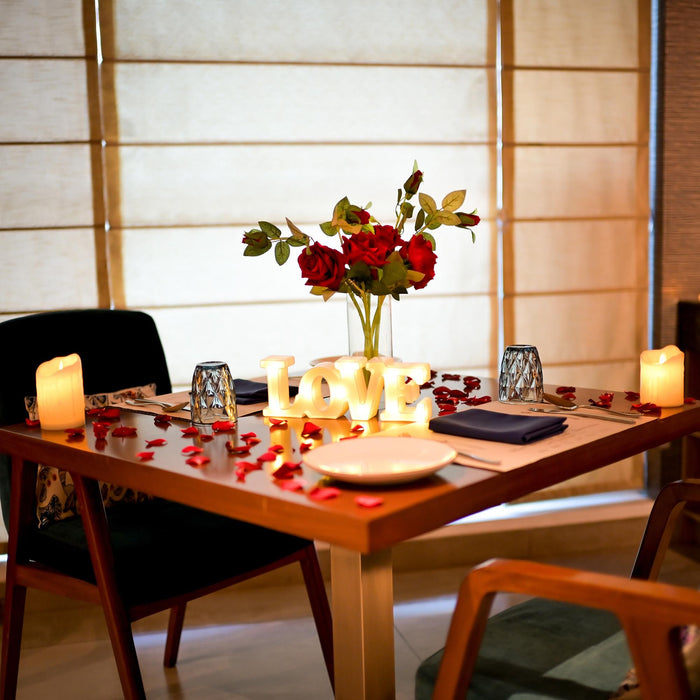 Romantic Restaurant Dining at Expo Inn