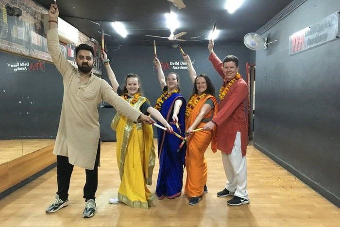 Immersive Learn to Dance like a Bollywood Star