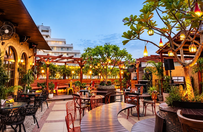 21 Shots - Captivating Dining Experience for Two at 2 Locations in Gurugram