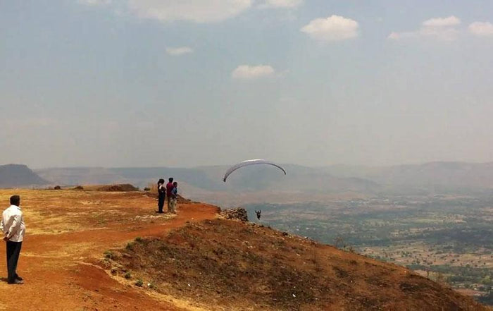 Paragliding in Panchgani, Mumbai