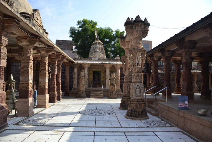 Osian Half-day Tour from Jodhpur with Camel Safari & Dinner