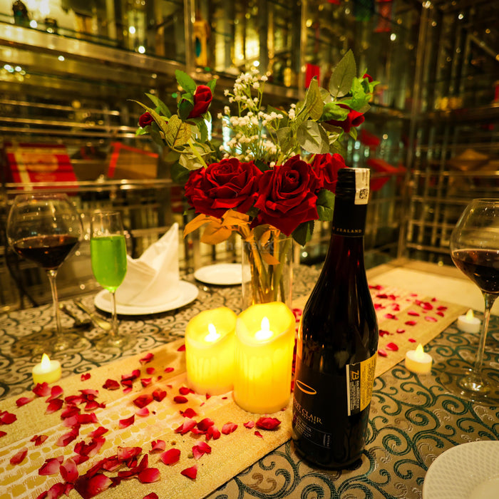 Private Romantic Dining at Radisson Blu