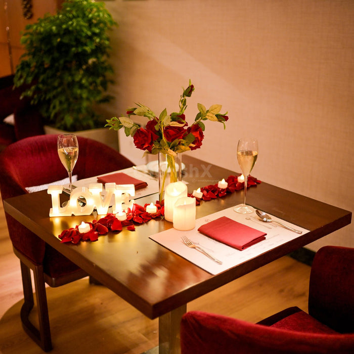 Romantic Stay with Dinner at Expo Inn