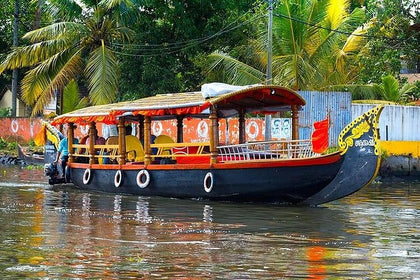 Signature From Cochin Port: Backwaters by Shikara (Covered Canoe Boat) & Chinese Nets